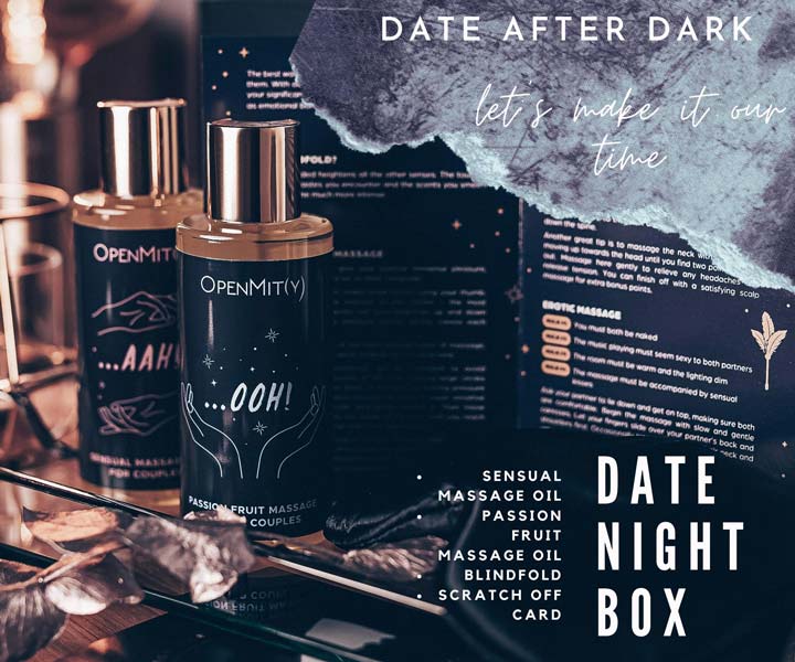 Sexy-Date-night-box-for-couples-with-massage-oil-set